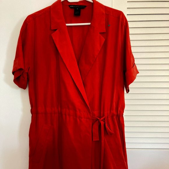Dress - Picture 1 of 4